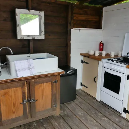 Luxury tent Les Croix Glamping *