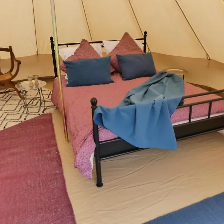 Les Croix Glamping Campismo de Luxo *