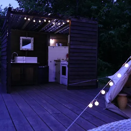 Les Croix Glamping *